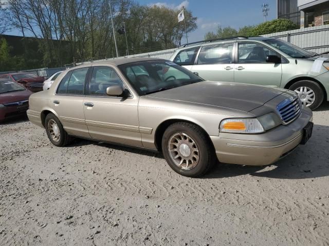 1999 Ford Crown Victoria LX