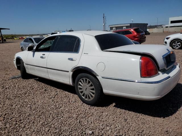 2003 Lincoln Town Car Executive