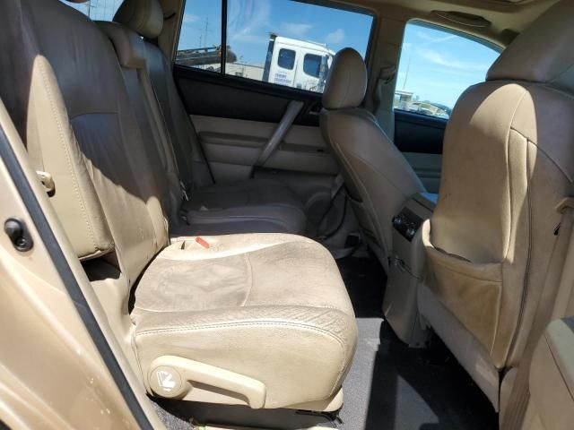 2011 Toyota Highlander Base