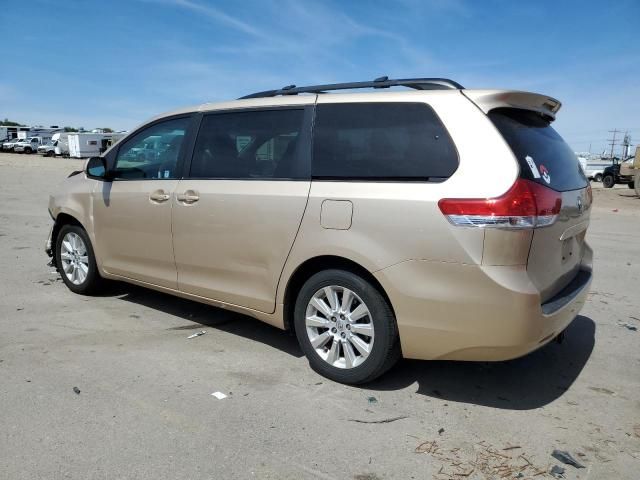 2013 Toyota Sienna LE