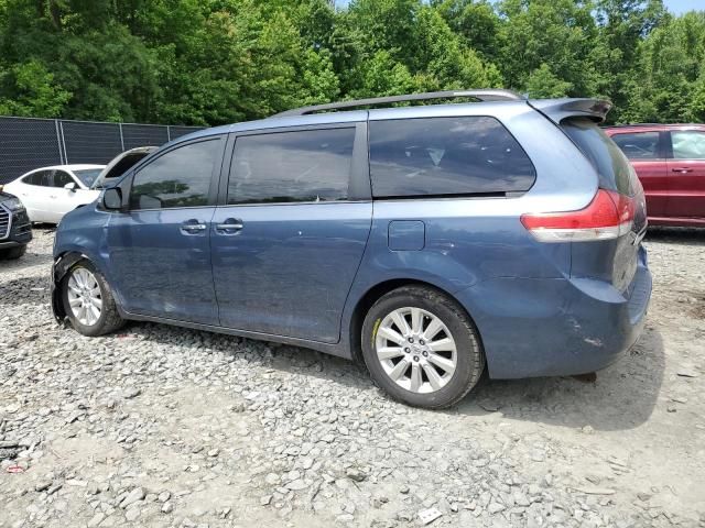 2013 Toyota Sienna XLE