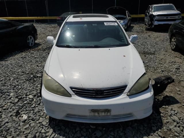 2005 Toyota Camry LE