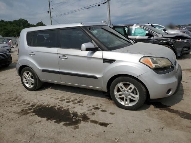 2011 KIA Soul +