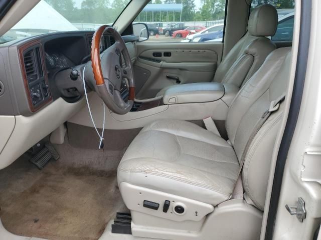 2005 Cadillac Escalade Luxury