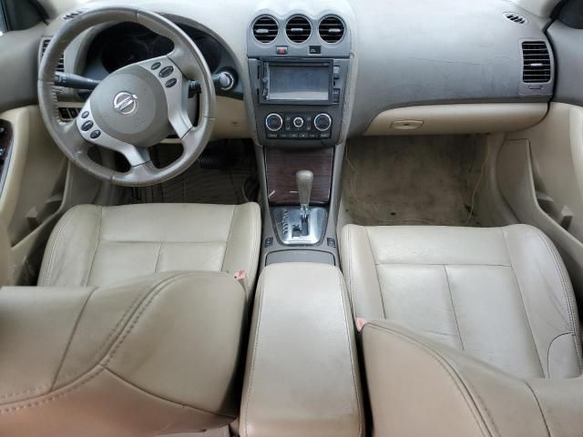 2011 Nissan Altima Base