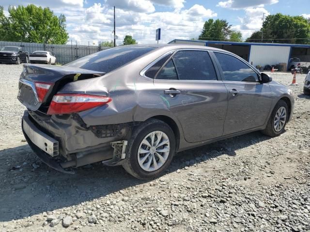 2016 Toyota Camry LE