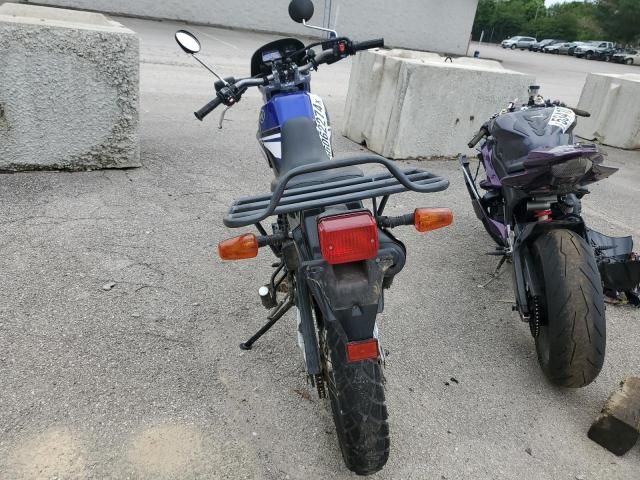 2006 Yamaha XT225