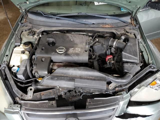 2003 Nissan Altima Base