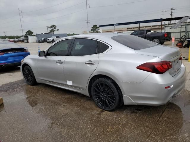 2016 Infiniti Q70 3.7