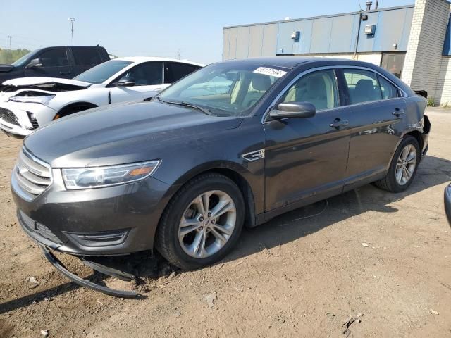 2016 Ford Taurus SEL