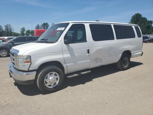 2009 Ford Econoline E350 Super Duty Wagon