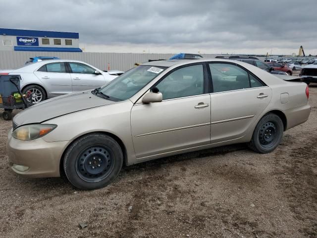 2004 Toyota Camry LE