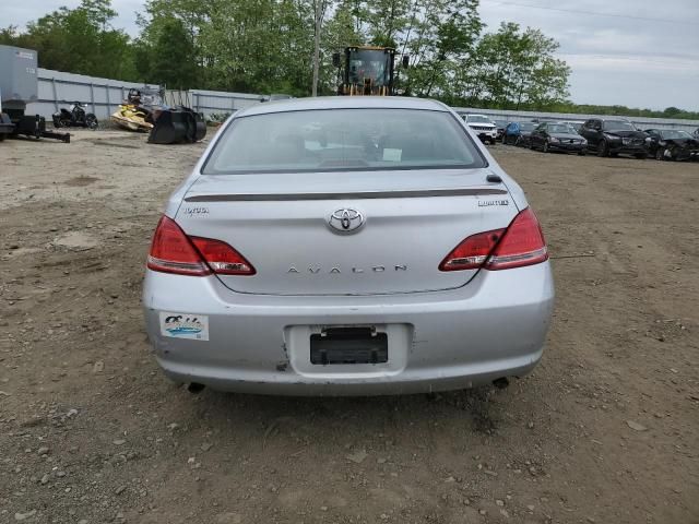 2005 Toyota Avalon XL