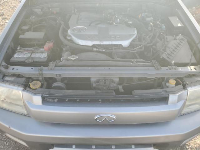 2001 Infiniti QX4