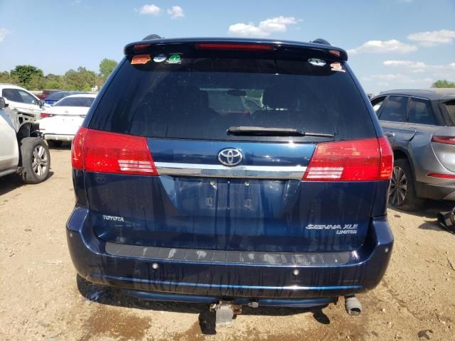 2004 Toyota Sienna XLE