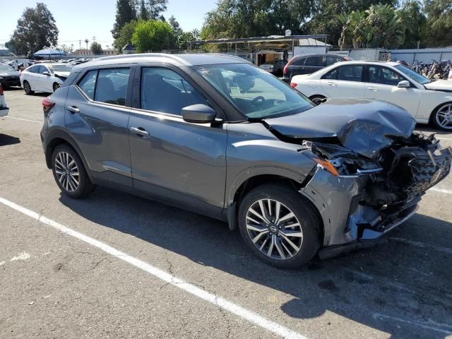 2021 Nissan Kicks SV