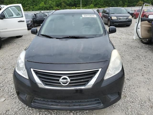 2013 Nissan Versa S