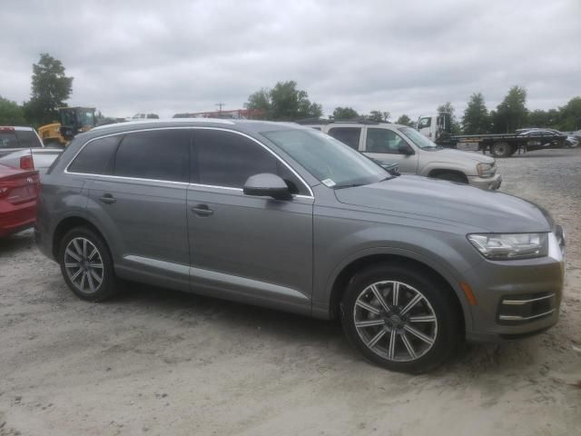 2018 Audi Q7 Premium Plus