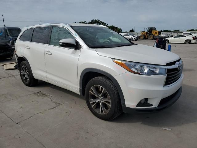 2016 Toyota Highlander XLE