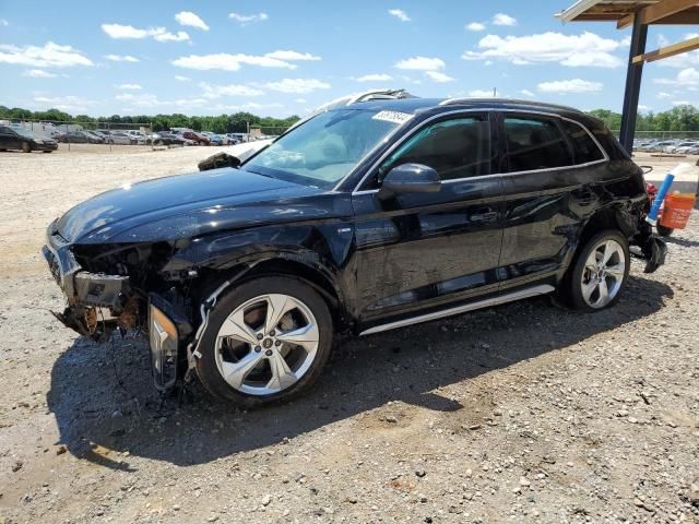 2022 Audi Q5 Premium Plus 45