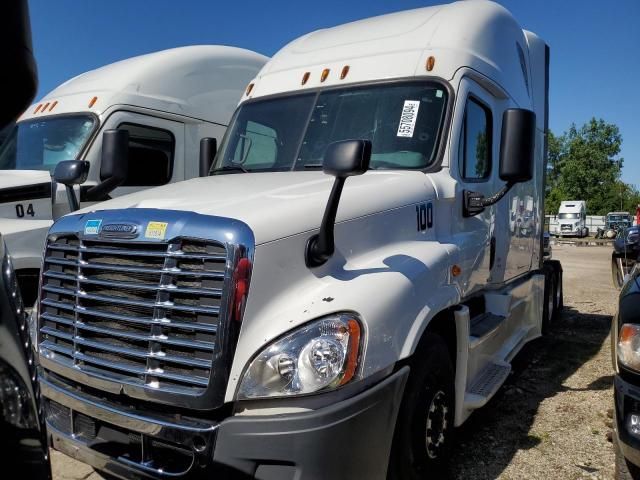 2015 Freightliner Cascadia 125