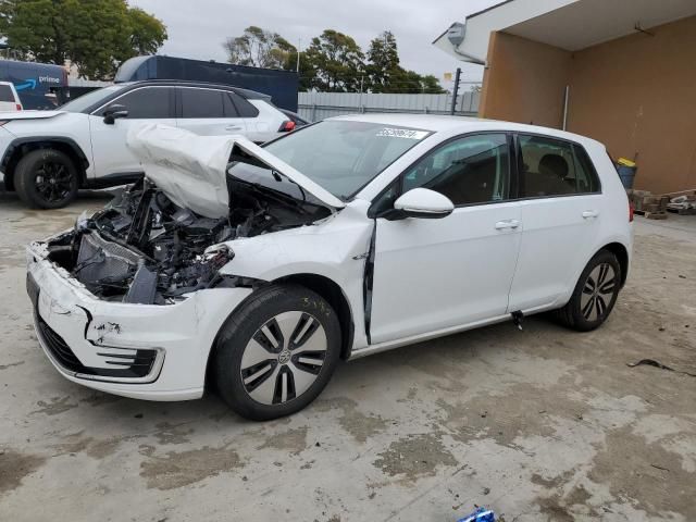 2018 Volkswagen E-GOLF SE