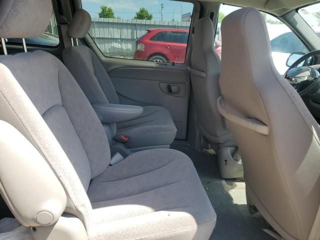 2003 Dodge Caravan SE