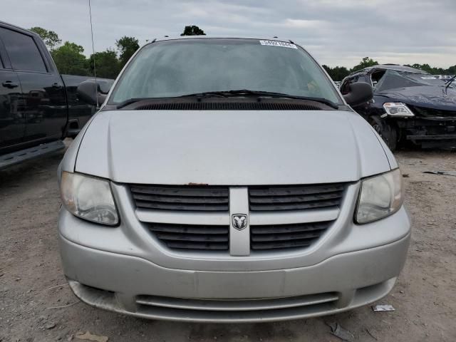 2005 Dodge Grand Caravan SE