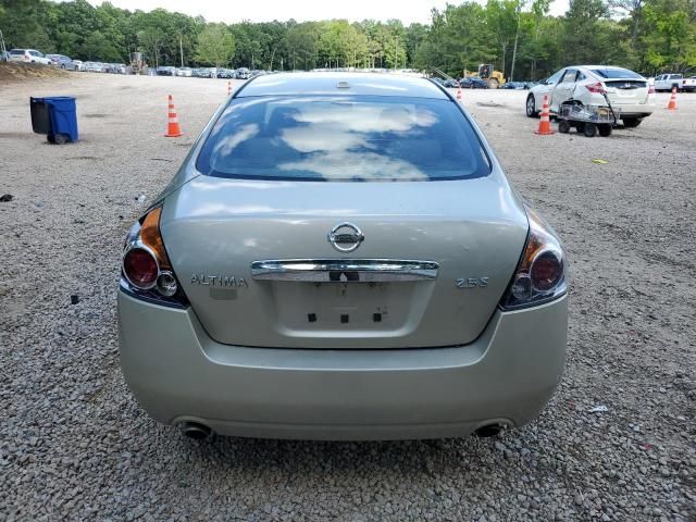 2010 Nissan Altima Base