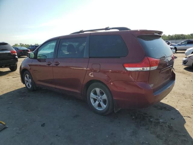 2011 Toyota Sienna LE