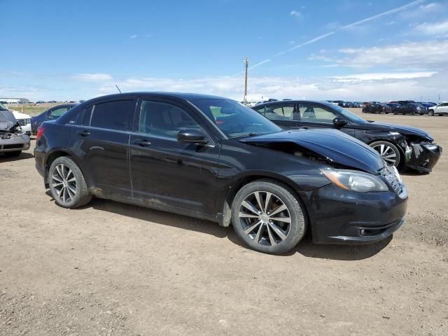 2013 Chrysler 200 S