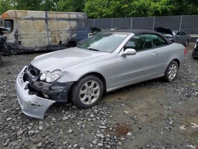 2004 Mercedes-Benz CLK 320