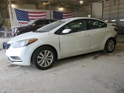 KIA Vehiculos salvage en venta: 2016 KIA Forte LX