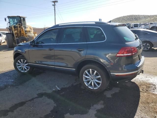 2016 Volkswagen Touareg Sport