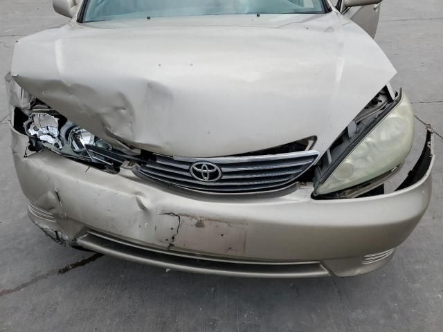 2005 Toyota Camry LE