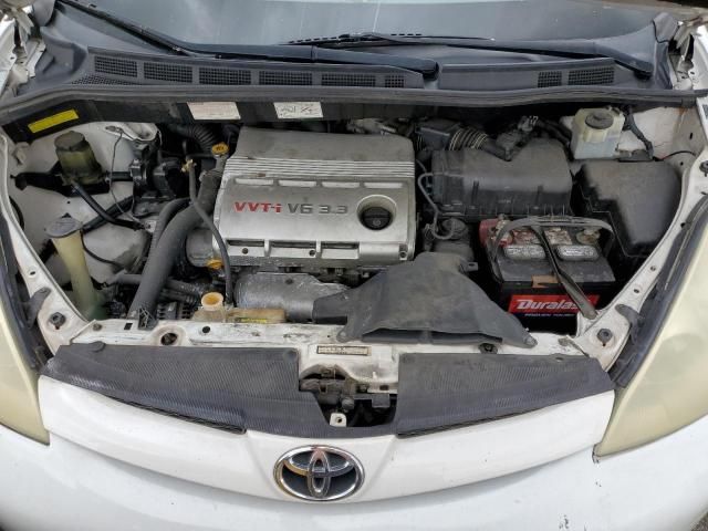 2006 Toyota Sienna CE