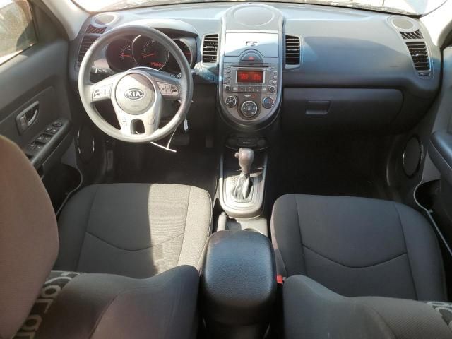 2011 KIA Soul +