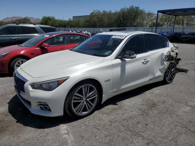 2017 Infiniti Q50 Hybrid