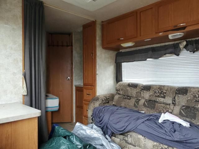 2005 Coachmen Trailer