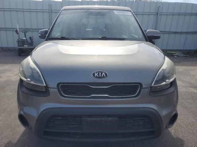 2013 KIA Soul +