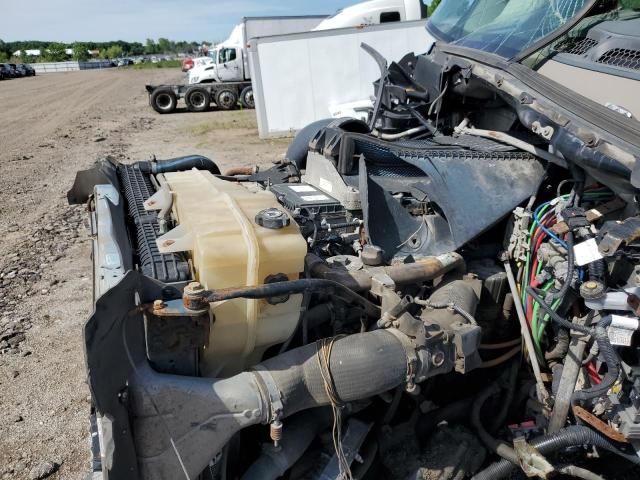 2013 Freightliner Cascadia 125