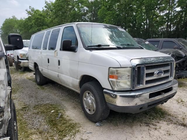 2010 Ford Econoline E350 Super Duty Wagon