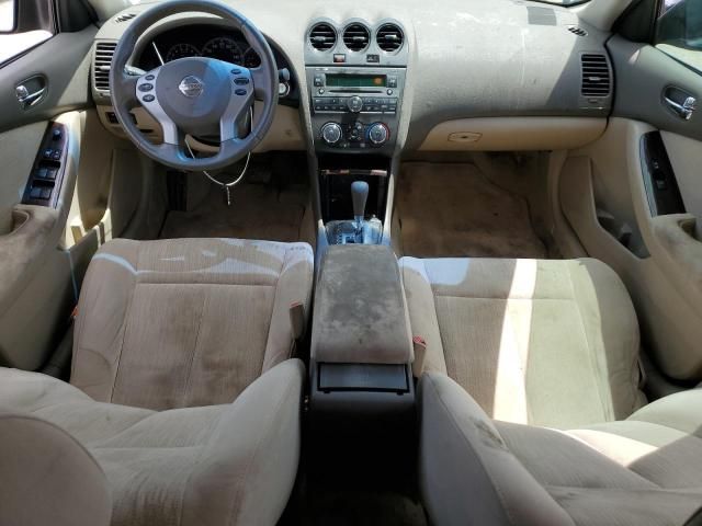 2011 Nissan Altima Base