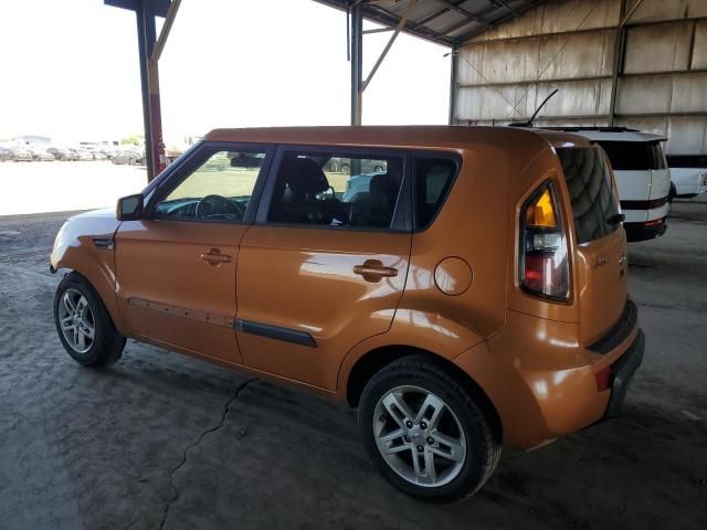 2011 KIA Soul +