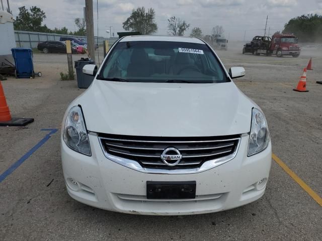 2010 Nissan Altima Base