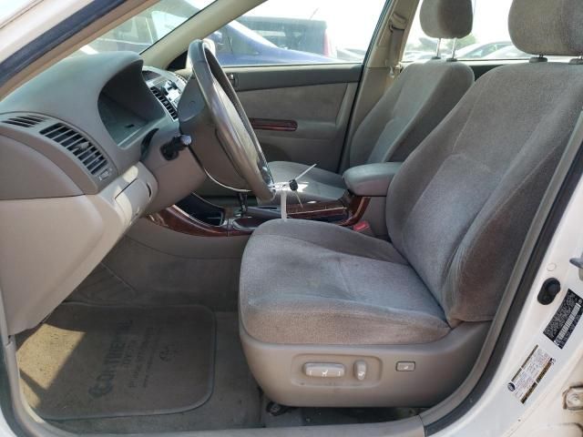 2004 Toyota Camry LE