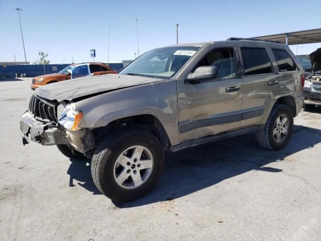 2005 Jeep Grand Cherokee Laredo