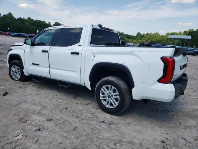 2024 Toyota Tundra Crewmax SR