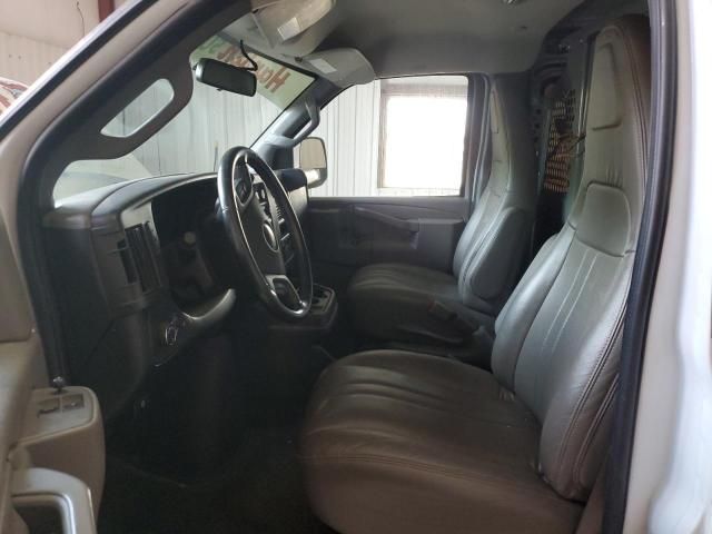 2020 Chevrolet Express G2500