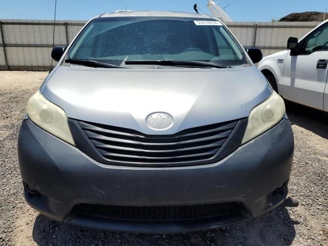 2011 Toyota Sienna